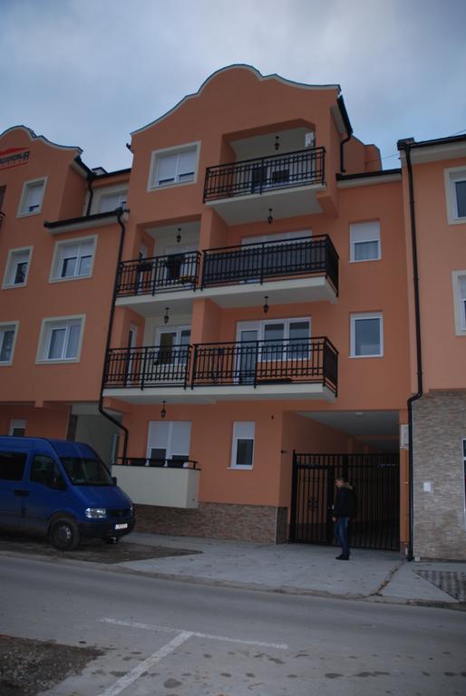 Apartman Milkovic 2 Sombor Exterior foto